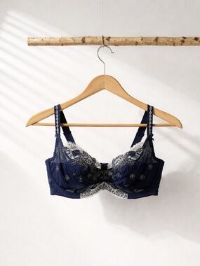 Kris Navy Blue Lace Bralette | 34F | Embroidered | Lace
